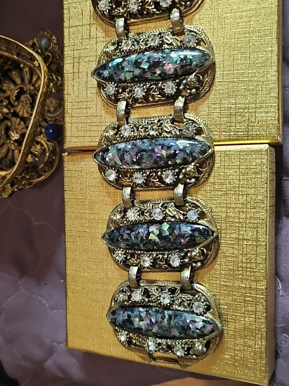 Selro Selini Purple Lucite Bracelet